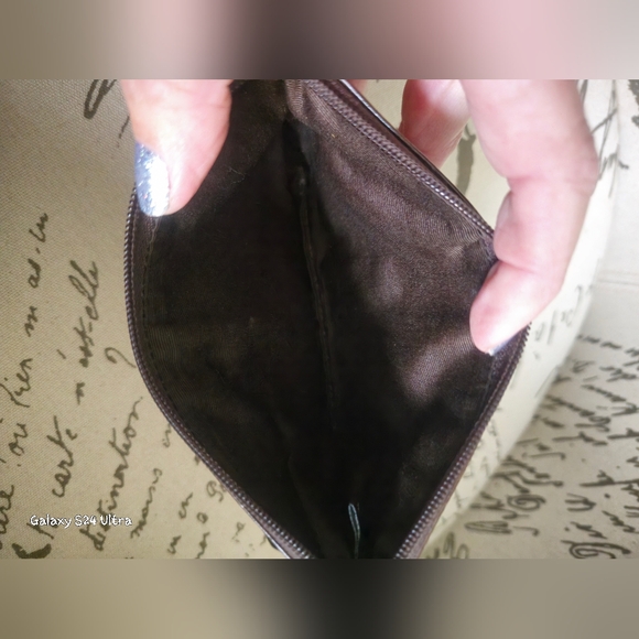 COACH Mix Patchwork  Leopard Leather Signature Wristlet Universal EUC - Picture 6 of 6